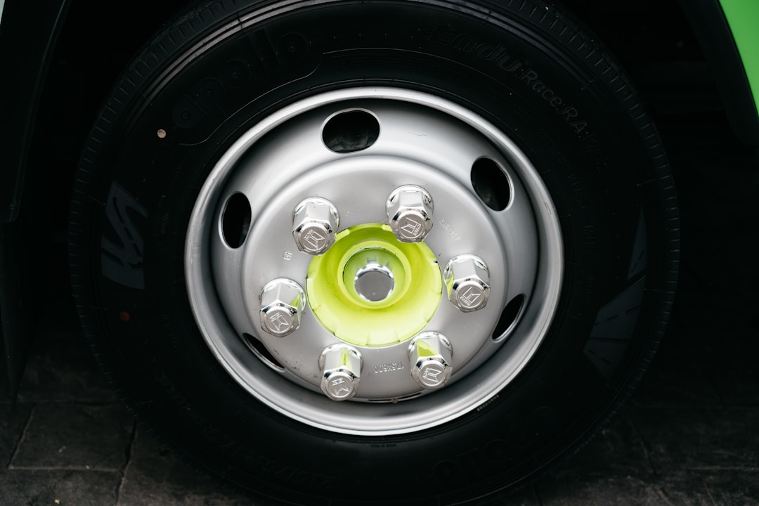 How to Book Mobile Tyre Fitting in Luton